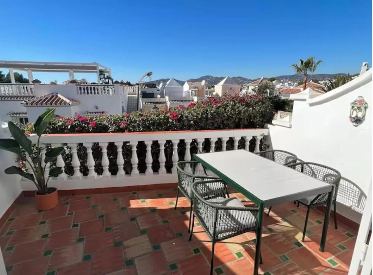 Pet Ok - 10Min To The Beach - Pool - 7 Guests 네르하 0*,  스페인