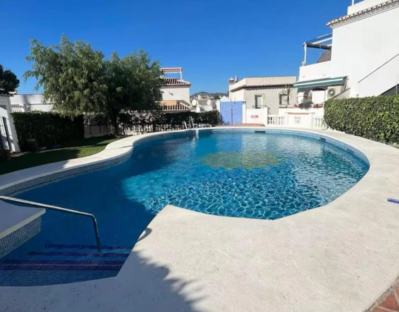 펜션 Pet Ok - 10Min To The Beach - Pool - 7 Guests 네르하